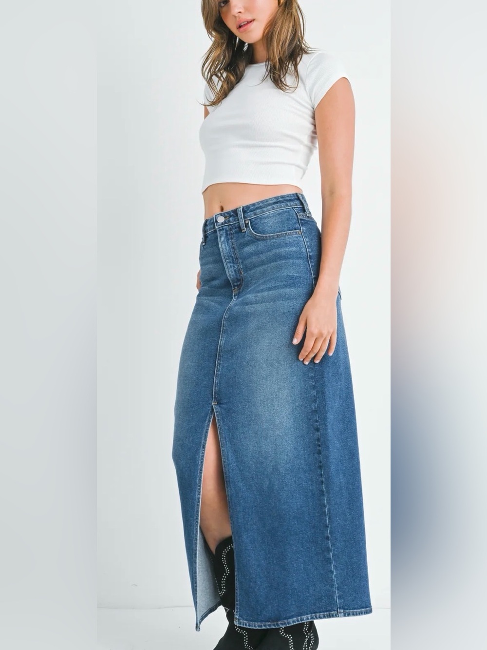 Just Black Classic Denim Midi Skirt in Medium Blue - Picture 10 of 11